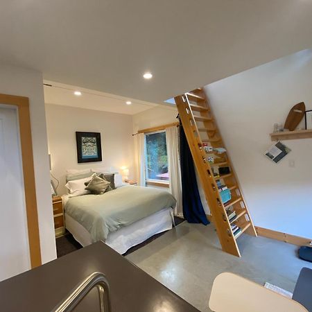 Lucky Creek Guest Suite Ucluelet Exteriör bild