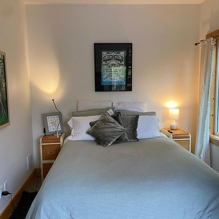 Lucky Creek Guest Suite Ucluelet Exteriör bild
